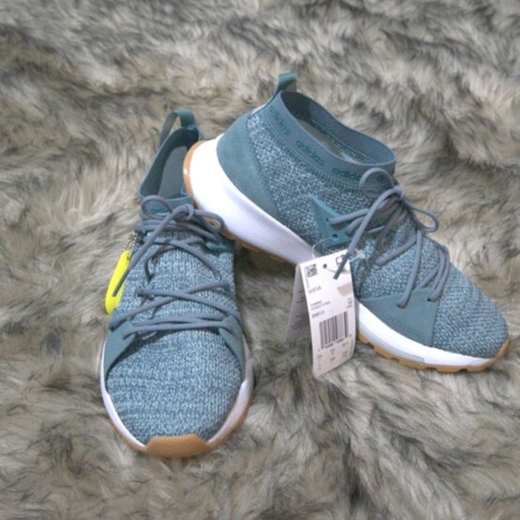 adidas quesa running